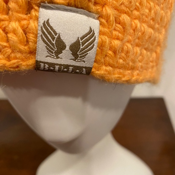 Women’s wool /alpaca mix touque - Picture 6 of 7